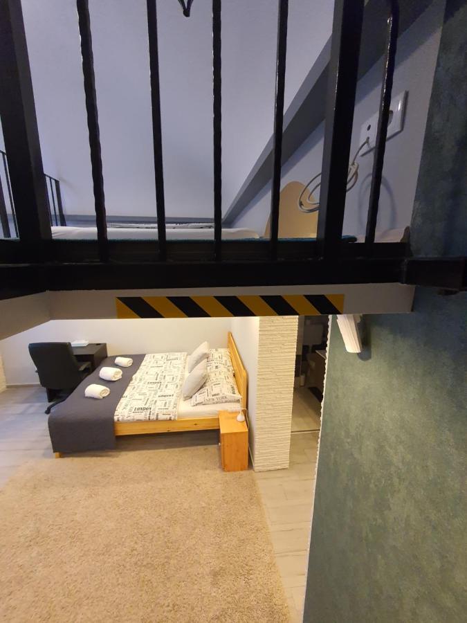 Belvarosi Exkluziv Loft 德布勒森 外观 照片